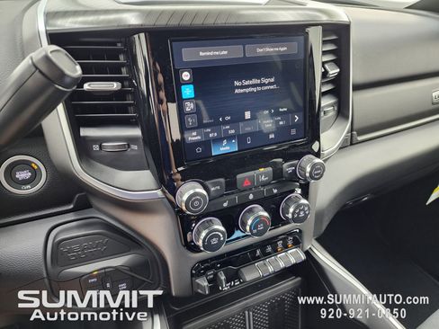 New 2026 RAM 2500 Big Horn AWD/4WD image 11