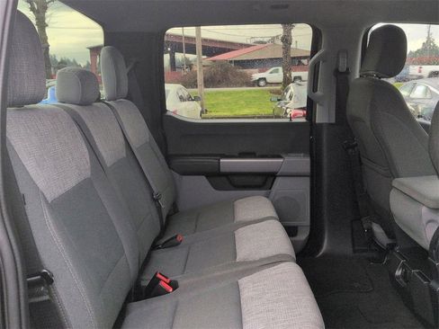 Used 2025 Ford F250 XLT w/ FX4 Off-Road Package image 28