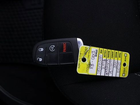 Used 2022 Jeep Renegade Altitude w/ Convenience Group image 6