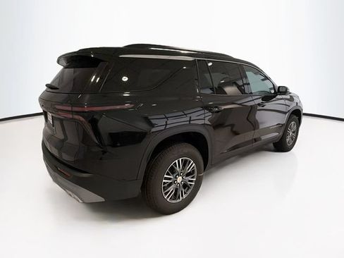 New 2026 Chevrolet Traverse LT FWD image 7