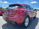 Used 2017 INFINITI QX30 Premium w/ Navigation Package image 5