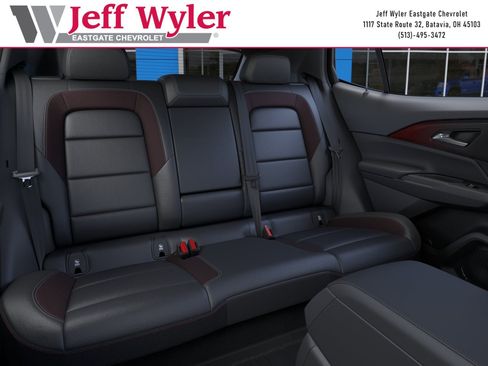 New 2024 Chevrolet Equinox EV RS FWD image 18