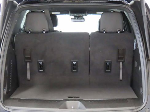 Certified 2024 Chevrolet Tahoe LT RWD image 19