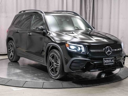 Certified 2023 Mercedes-Benz GLB 250 image 5