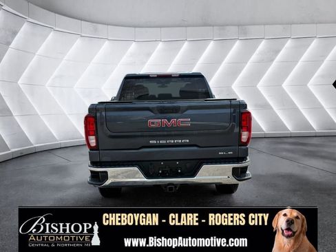 Used 2022 GMC Sierra 1500 SLE AWD/4WD image 16