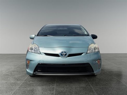 Used 2015 Toyota Prius Two FWD image 9