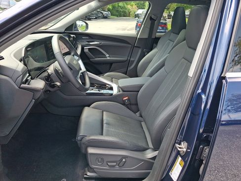 Used 2025 Audi Q5 Premium w/ Premium Plus AWD/4WD image 14