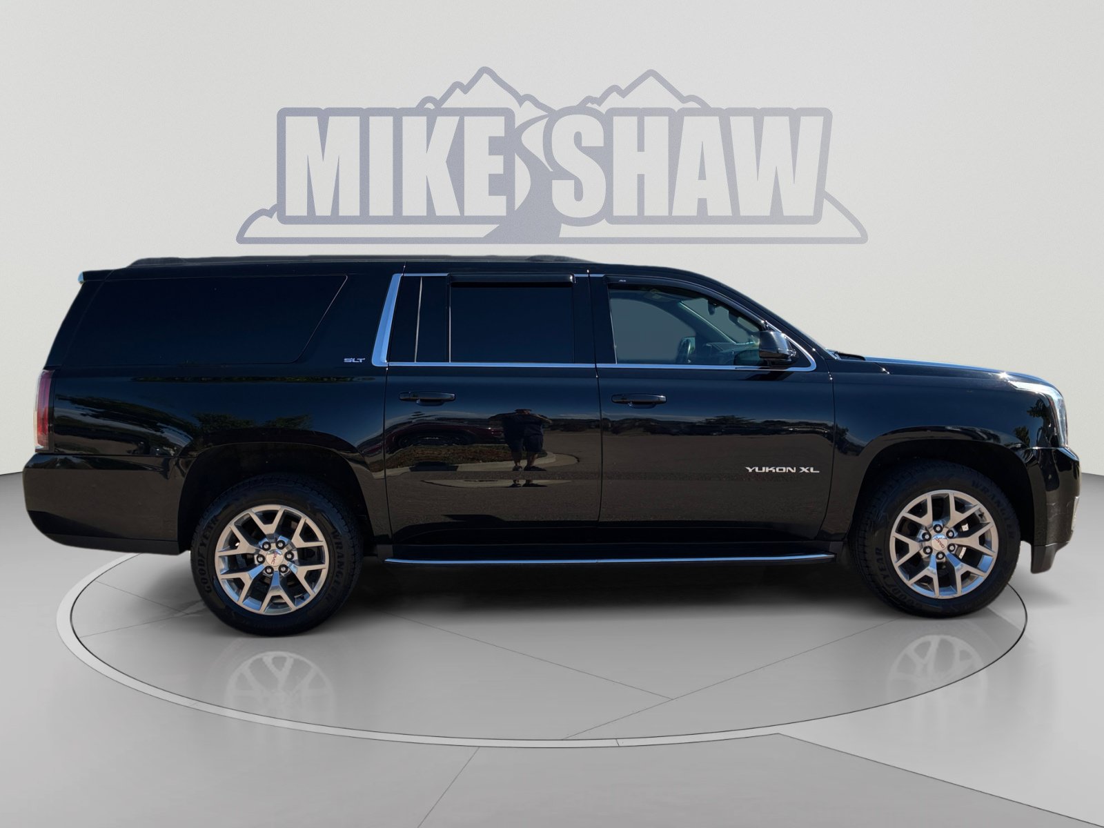 Used 2020 GMC Yukon XL SLT w/ Value Plus Edition AWD/4WD image 6