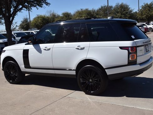 Used 2019 Land Rover Range Rover Supercharged image 11