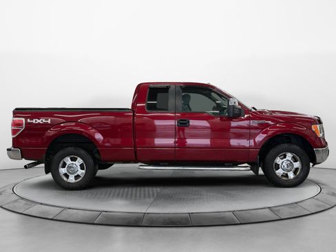 Used 2013 Ford F150 XLT w/ Mid Equipment Group AWD/4WD image 2