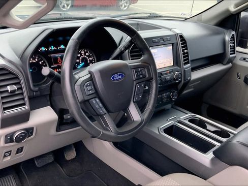 Used 2019 Ford F150 XLT w/ Equipment Group 301A Mid RWD image 18