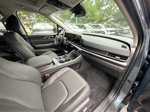 New 2026 Kia Carnival SX w/ SX Dark Edition Package image 30