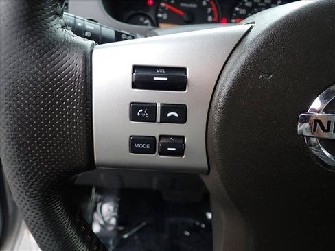 Used 2019 Nissan Frontier SV w/ Value Truck Package AWD/4WD image 12