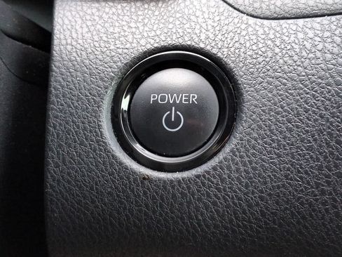 Used 2025 Toyota Camry SE w/ Convenience Package FWD image 25
