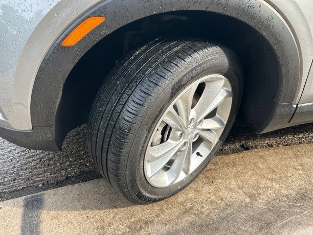 Used 2023 Buick Encore GX Preferred w/ Cold Weather Comfort Package AWD/4WD image 36