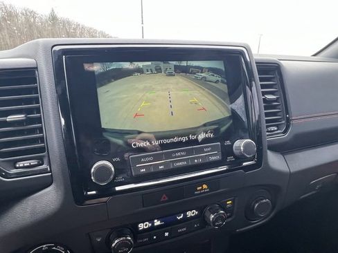 Used 2022 Nissan Frontier PRO-4X w/ Off-Road Protection Package image 19