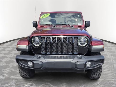 Used 2021 Jeep Gladiator Willys image 8