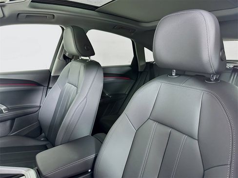New 2025 Audi Q5 Premium Plus image 8