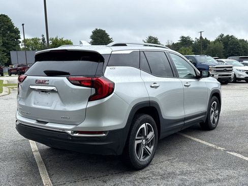 Used 2021 GMC Terrain SLT w/ Infotainment Package II AWD/4WD image 5
