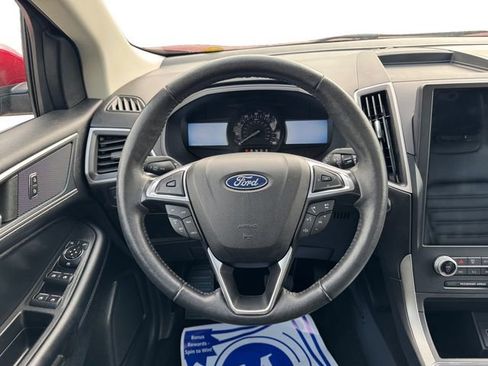 Used 2022 Ford Edge SEL w/ Convenience Package image 12