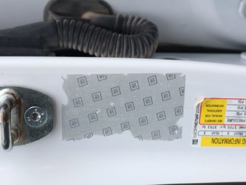 Used 2022 Chevrolet Silverado 2500 LT w/ Convenience Package image 58