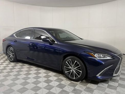 Used 2022 Lexus ES 350 w/ Premium Package FWD image 11