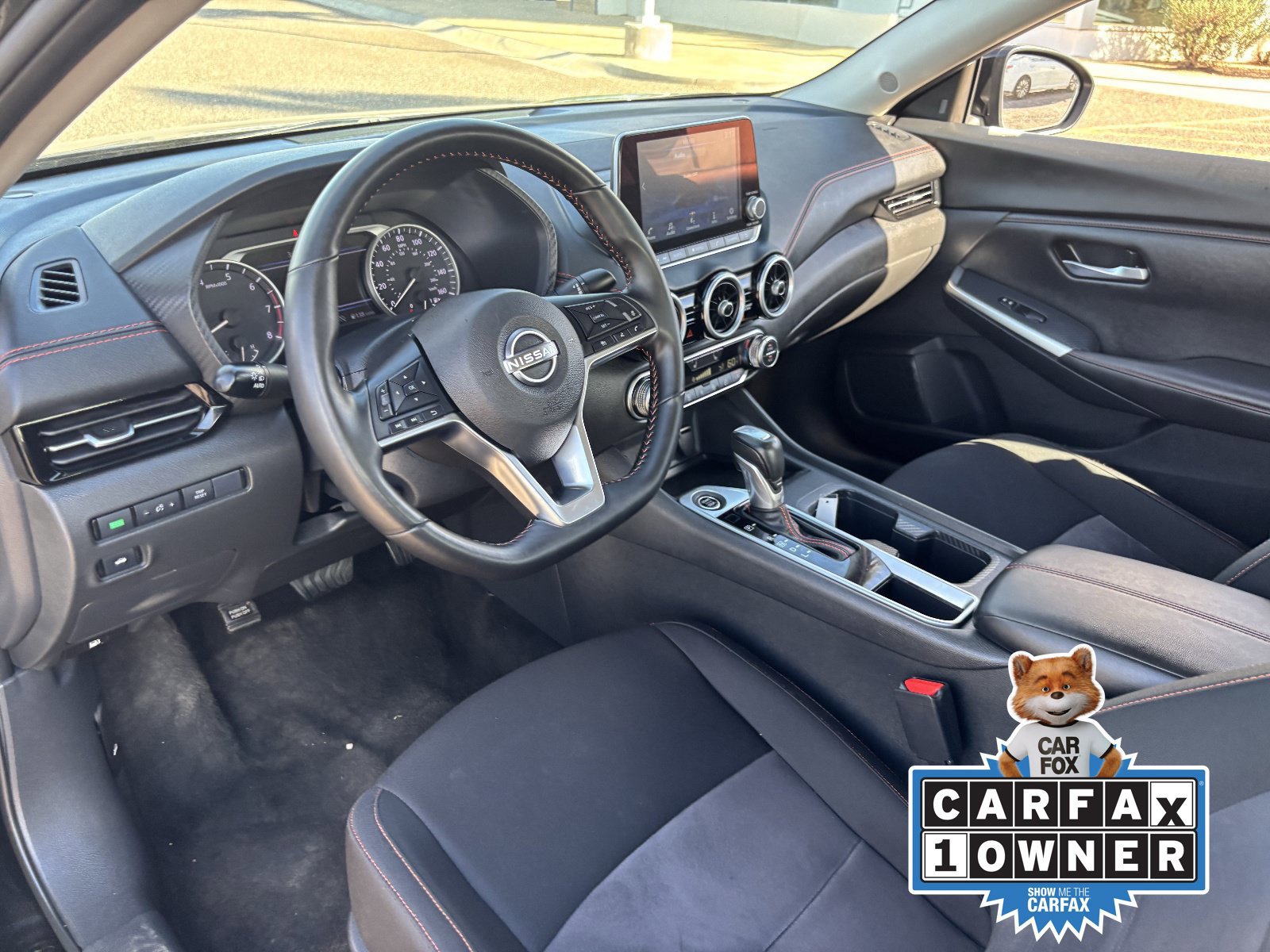 Used 2025 Nissan Sentra SR FWD image 19