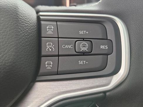 New 2026 Jeep Grand Wagoneer 4WD w/ Premium Group I image 13