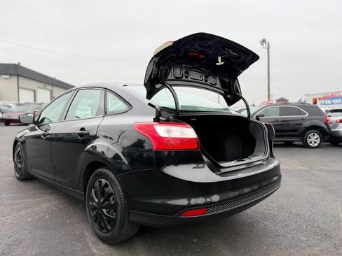 Used 2012 Ford Focus SE FWD image 7