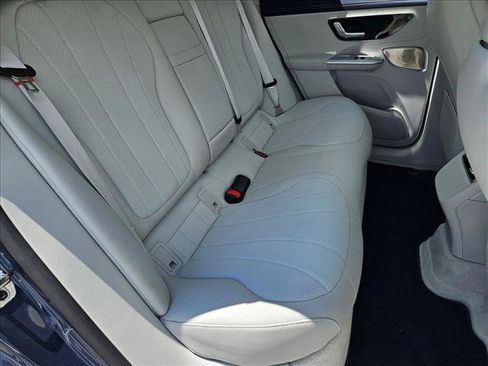 Used 2023 Mercedes-Benz EQE 350+ SUV image 19