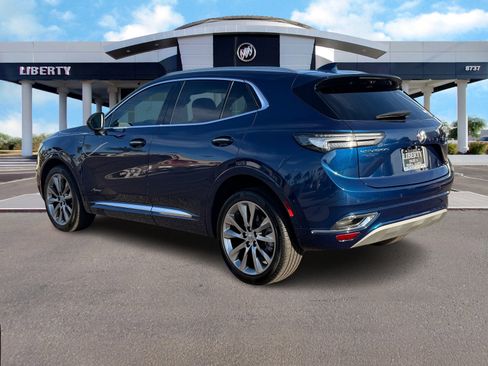 Used 2022 Buick Envision Avenir w/ Technology Package II image 6