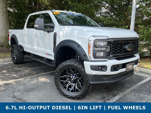 Used 2023 Ford F250 Lariat w/ Sport Appearance Package image 2