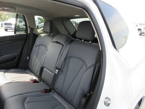Certified 2020 Buick Envision Essence FWD image 18