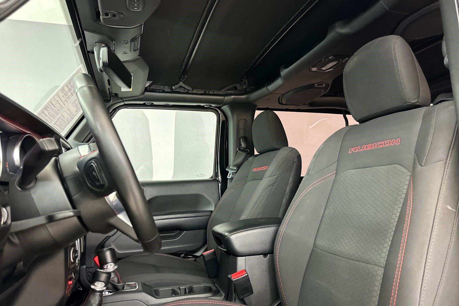 Used 2023 Jeep Wrangler Rubicon w/ Cold Weather Group AWD/4WD image 5