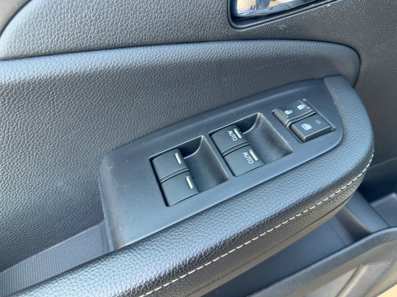 Used 2024 Honda Ridgeline Sport image 15