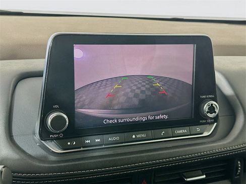 Used 2021 Nissan Rogue S image 20