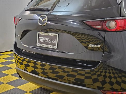 Used 2018 MAZDA CX-5 Touring image 13