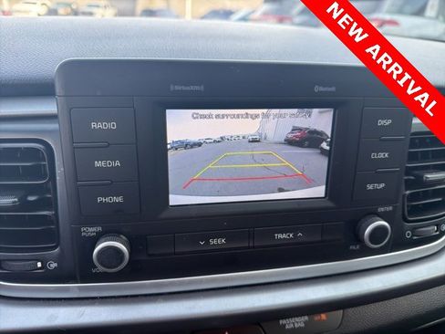 Used 2019 Kia Rio LX image 11