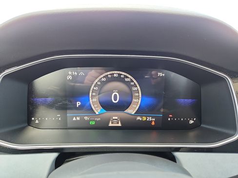 New 2026 Volkswagen Jetta SE FWD image 17