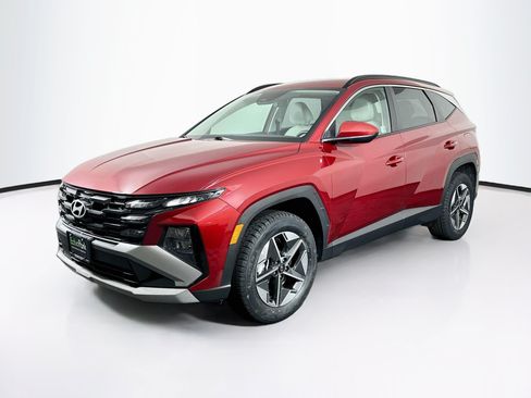 Used 2025 Hyundai Tucson SEL AWD/4WD image 3