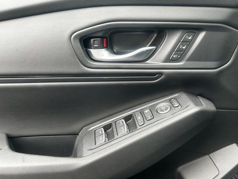 Used 2025 Honda Accord EX-L image 6