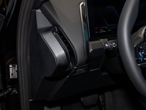 Used 2026 BMW X3 xDrive30 w/ Premium Package image 14