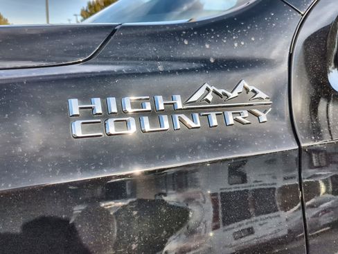 Certified 2024 Chevrolet Tahoe High Country image 33