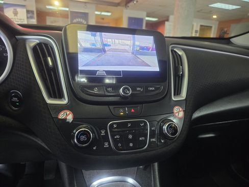 Used 2024 Chevrolet Malibu LT image 21