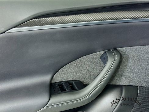 Used 2025 Tesla Model S Plaid image 23