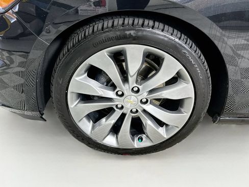 Used 2016 Chevrolet Malibu Premier w/ Driver Confidence Package FWD image 24