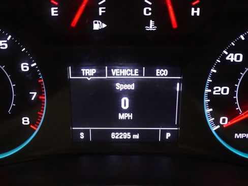 Used 2023 Chevrolet Malibu LT image 40