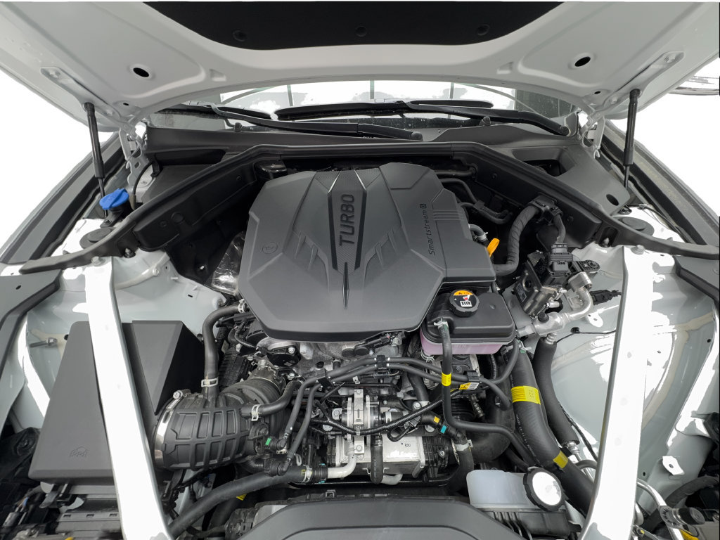 Used 2026 Genesis G70 2.5T RWD image 18