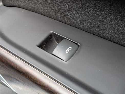 Used 2019 GMC Sierra 1500 SLT w/ SLT Premium Package image 36