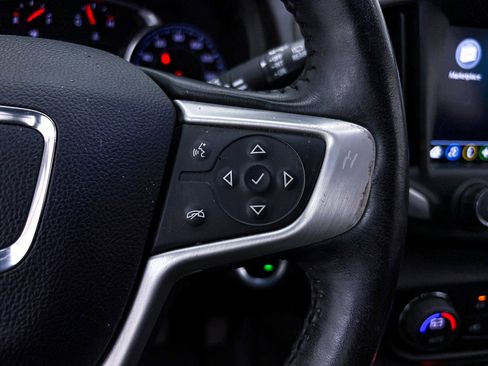 Used 2018 GMC Terrain SLT w/ Preferred Package image 25